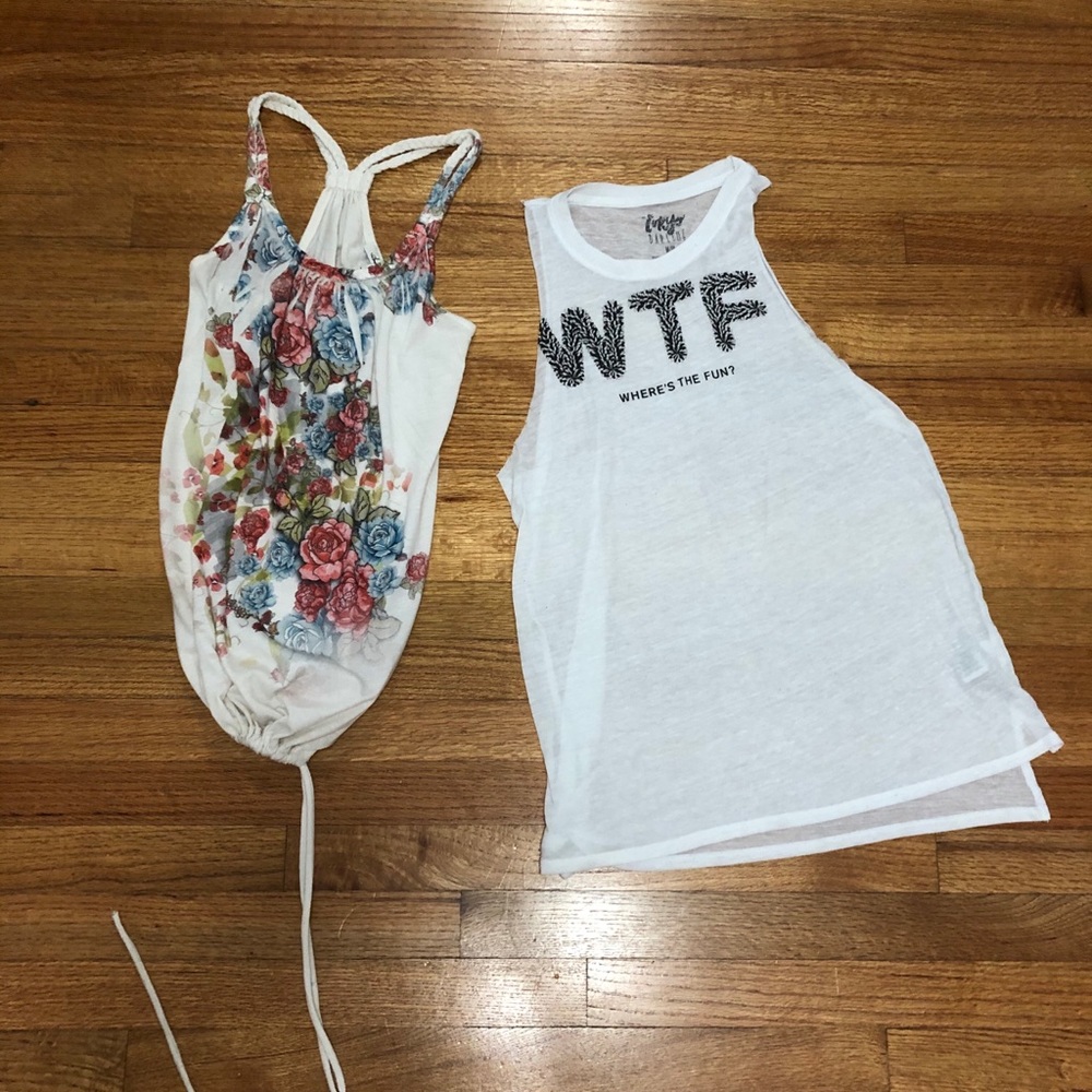 Bundle of two tanks